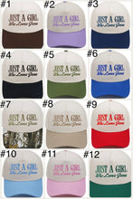 Load image into Gallery viewer, đ¤PRE-ORDERđ¤đ§˘WOMENS EMBROIDERED TRUCKIE HATSđ§˘