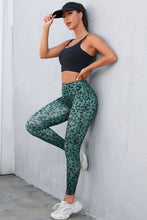Load image into Gallery viewer, Leopard Active Leggings