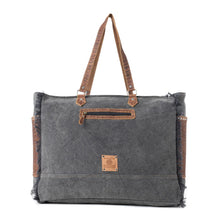 Load image into Gallery viewer, Preorder: Saddle Belle Weekender Bag In Wild Clay