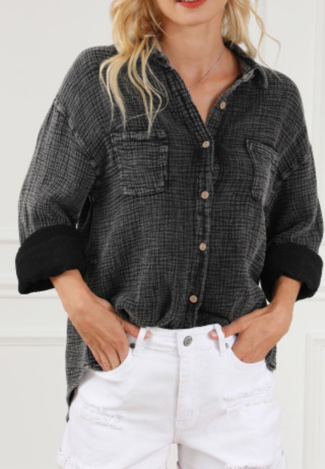 Gray crinkle top