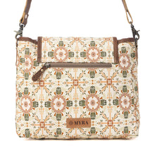 Load image into Gallery viewer, 🩷PRE-ORDER🩷 Oakline Cotton &amp; Leather Shoulder Bag
