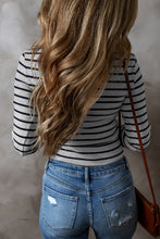 Load image into Gallery viewer, ⚡️🪩 🏁 P*r*E*o*R*d*E*r*S 🏁 🪩 ⚡️  Medium Grey Slim Fit Buttoned V Neck Long Sleeve Top
