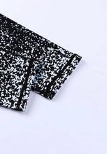 Load image into Gallery viewer, Dots Scattering Black Leggings
