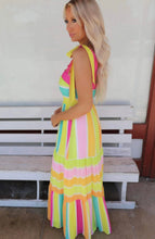 Load image into Gallery viewer, Kenni’s Pick Maxi Dress
